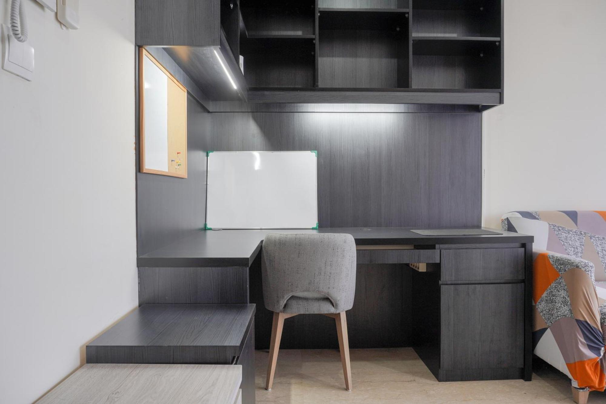 Elegant And Comfy 2br With Private Lift At Menteng Park By Travelio Pangsapuri Jakarta
